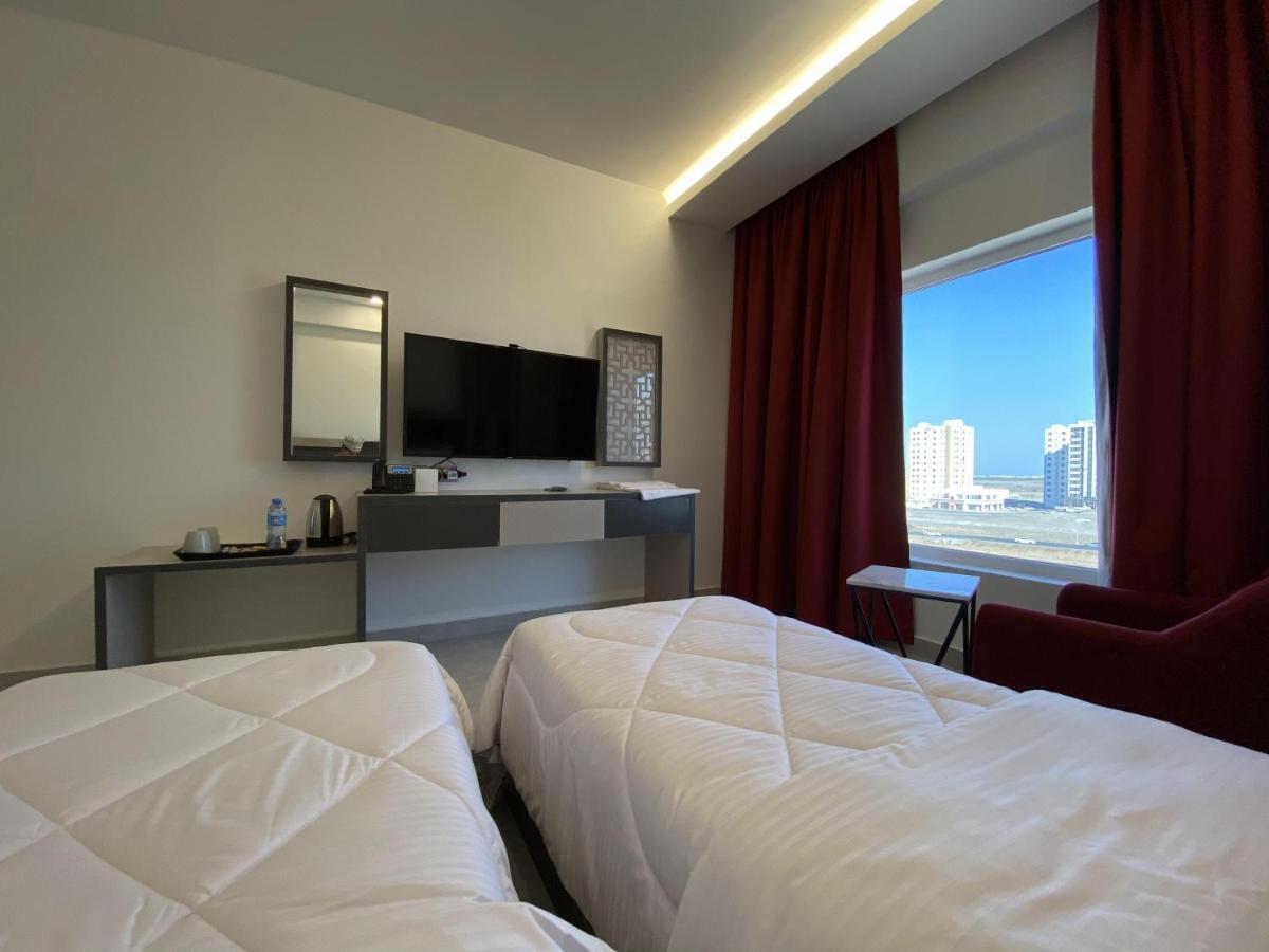 Alfalak Hotel Seeb Exterior foto